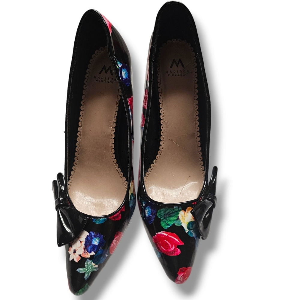 Shoedazzle • Silvie • Floral Heels with Black Bow